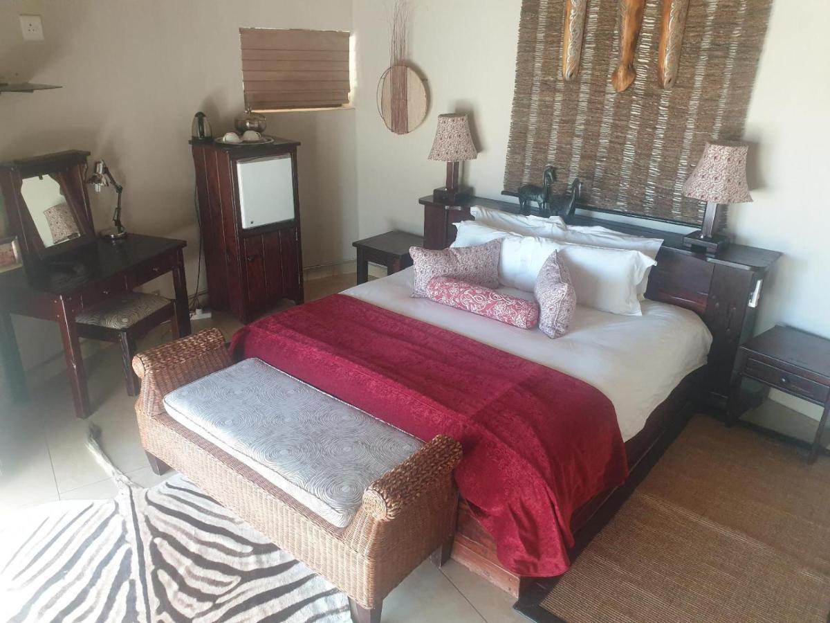 La Rochelle Lodge Namibia Цумеб Экстерьер фото
