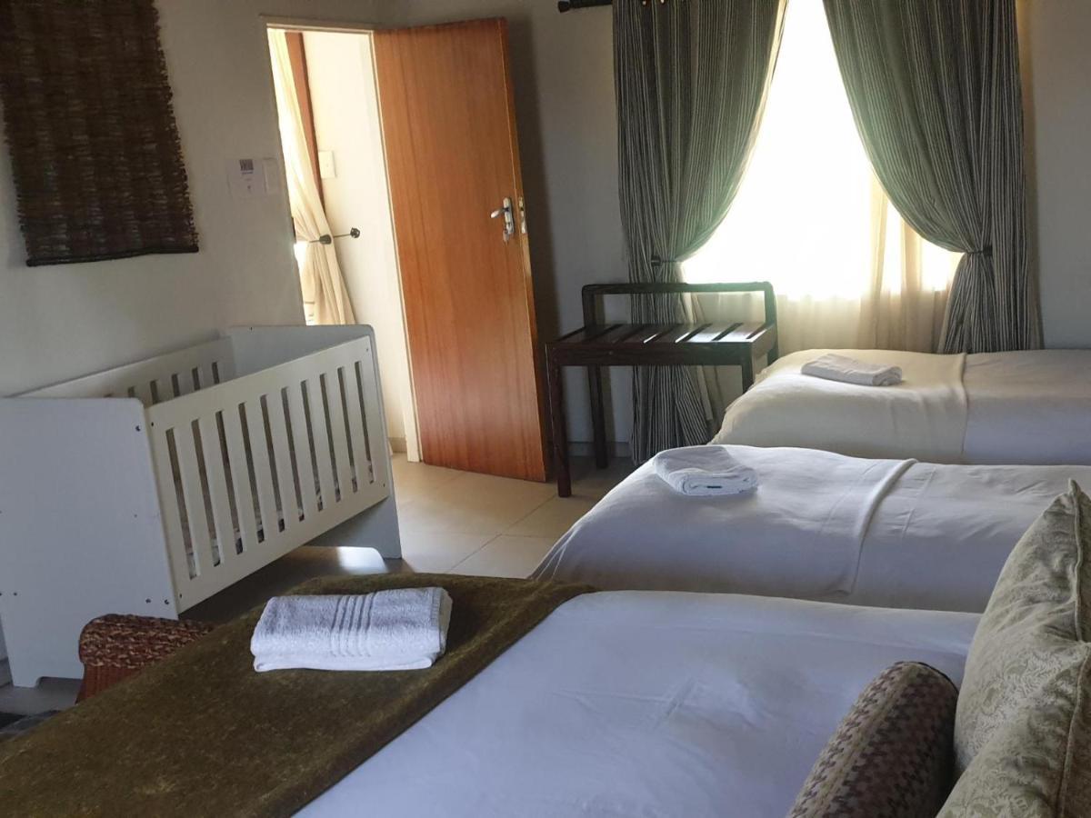 La Rochelle Lodge Namibia Цумеб Экстерьер фото
