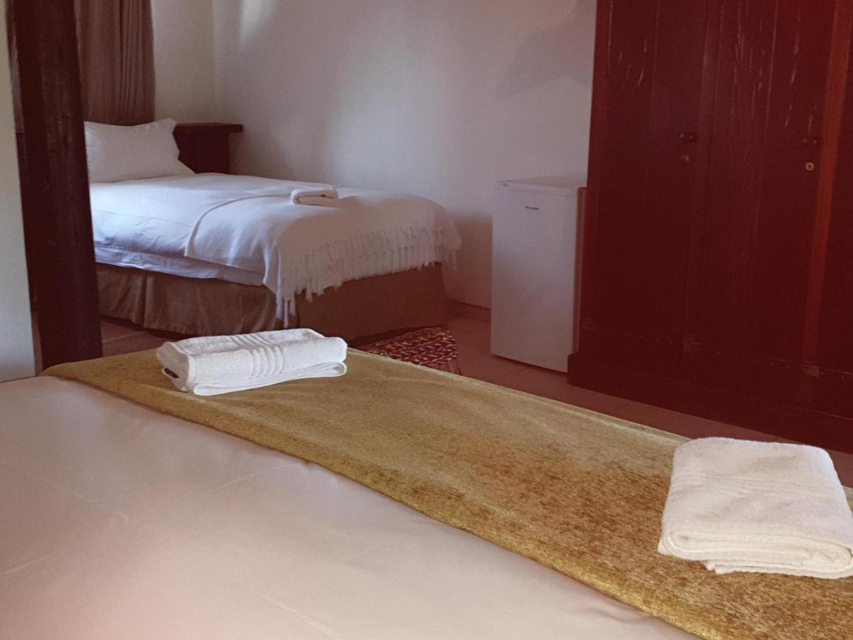 La Rochelle Lodge Namibia Цумеб Экстерьер фото