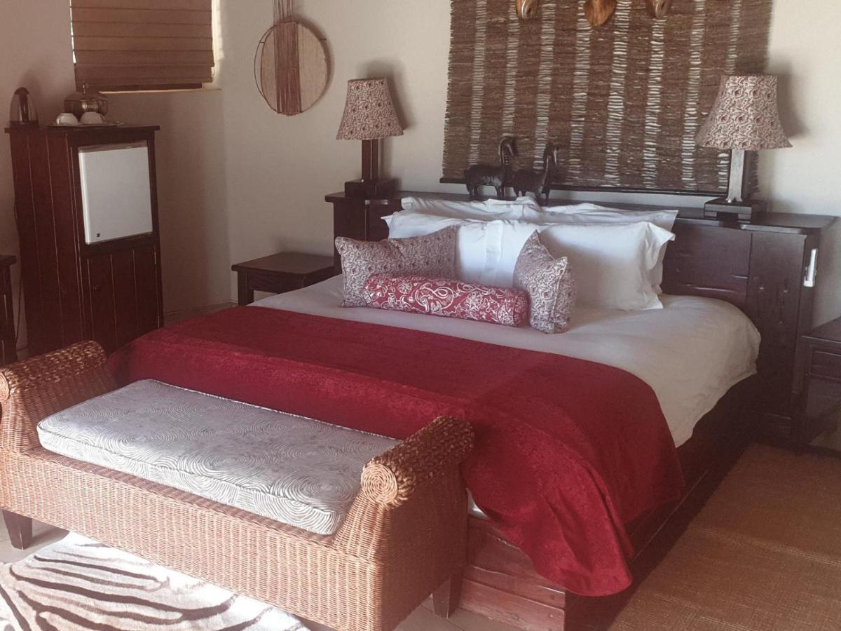 La Rochelle Lodge Namibia Цумеб Экстерьер фото